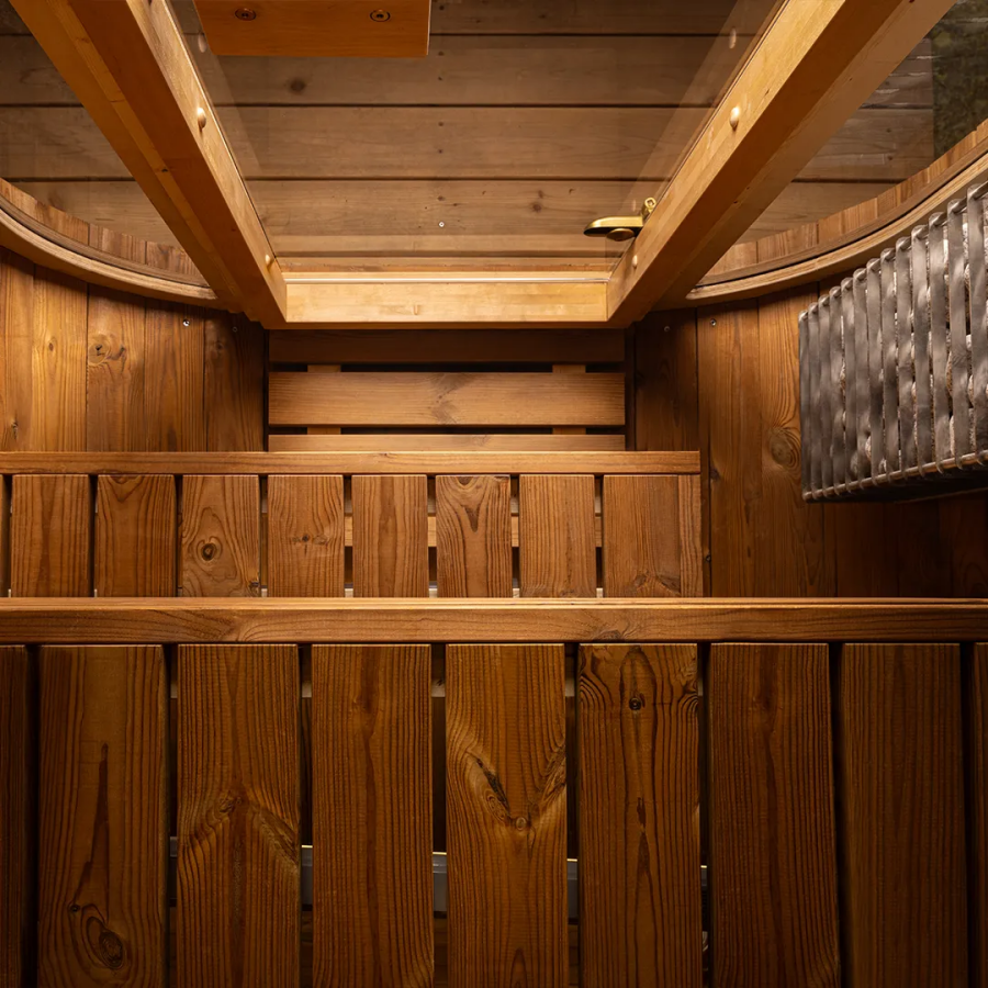 Auris 1 outdoor red cedar sauna, image 7 of 14